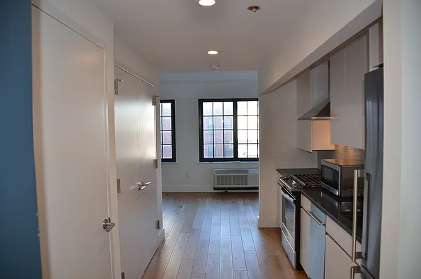 Rented by Loftey LLC | media 6