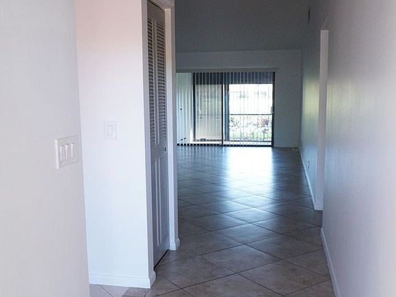 4th image of 625 Sea Pine Way APT D