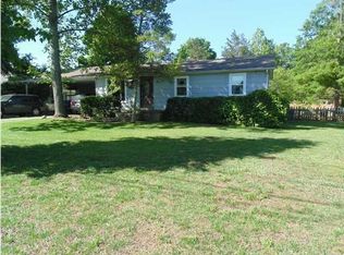 1716 E Boy Scout Rd, Hixson, TN 37343