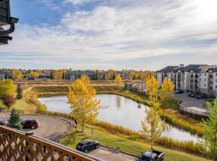 304 S Mackenzie Way SW #8412, Airdrie, AB T4B3H6