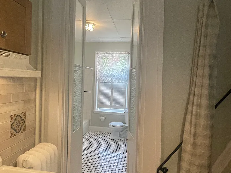 1010 N 5th St #1F — Photo 18