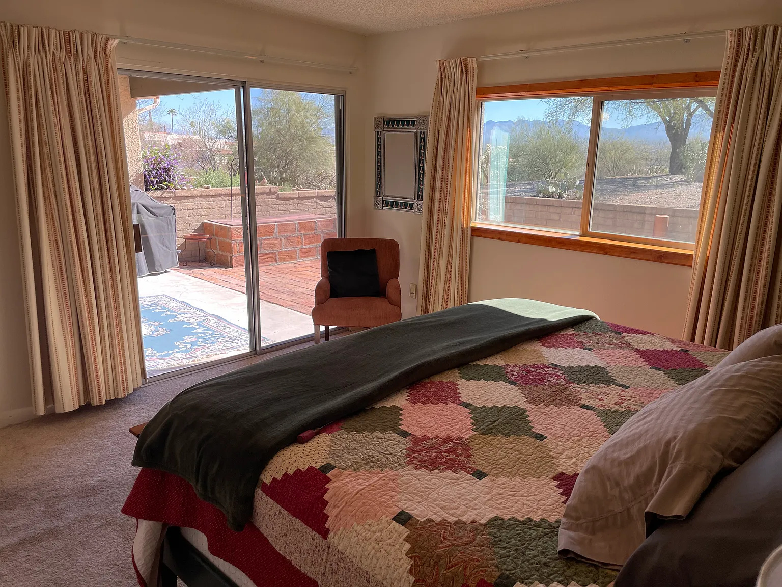 2 bed, 929 sqft, $2,800 — Photo 2