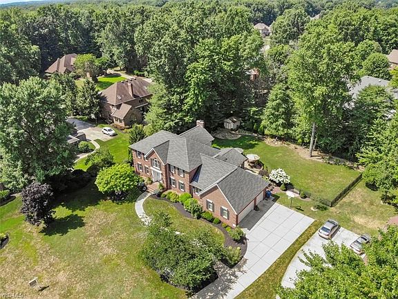 2nd image of 5201 Winged Foot Dr