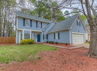 5514 Ashbluff Ct, Charlotte, NC 28216