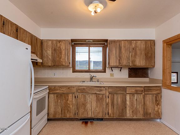 4th image of 103 Byers Avenue