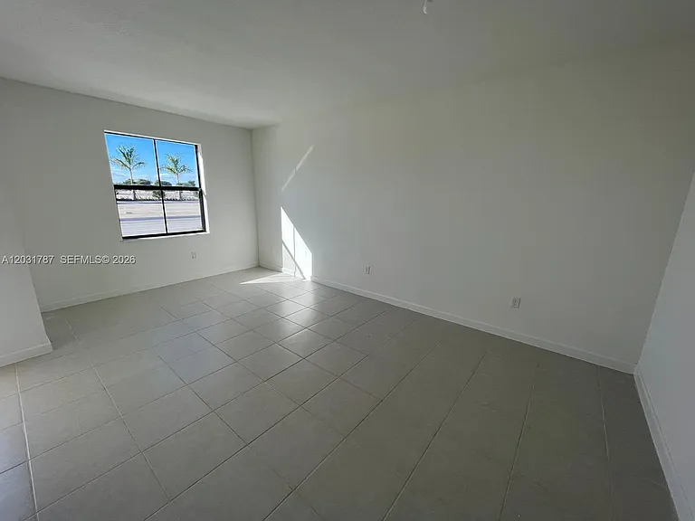28709 SW 132nd Pl #28709 — Photo 9