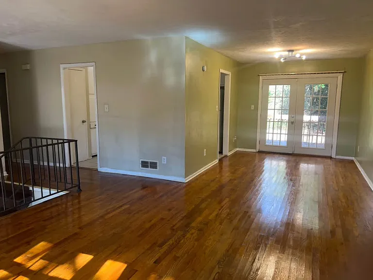 600 Navarre Dr — Photo 9