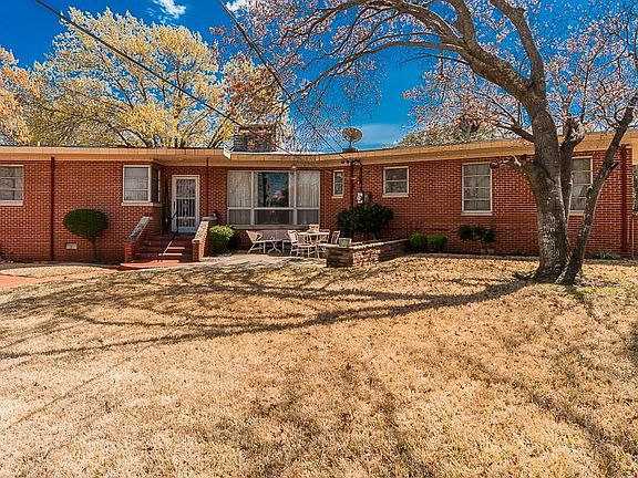 5th image of 2221 Glencrest Dr