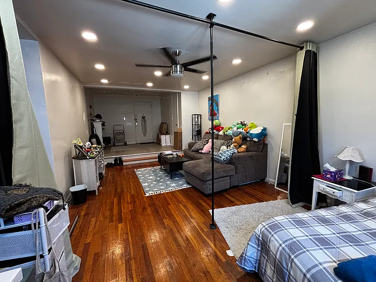 138-15 Franklin Ave #3 — Photo 5