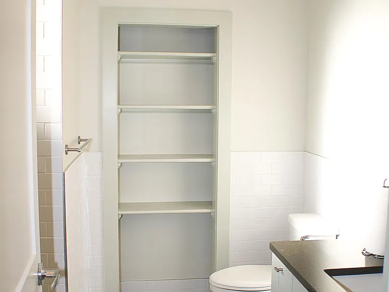 501 Dunmore St #302 — Photo 10
