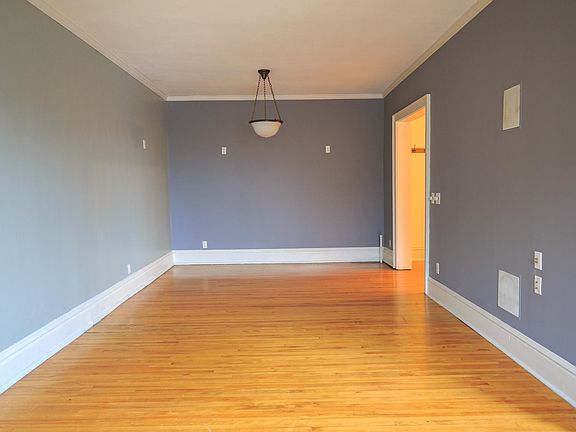 2nd image of 1204 Harmon Pl APT 24