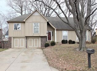 10216 Hauser St, Lenexa, KS 66215