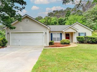 601 Bowling Ln, Winder, GA 30680