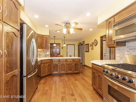 5th image of 1534 Brittany Ct #1534