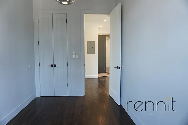 Rented by Rennit Inc. | media 30