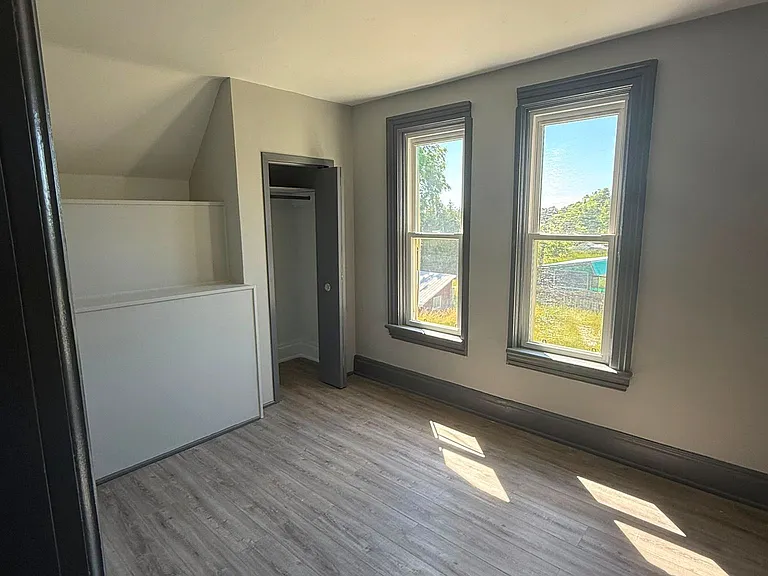 5363 Davis Dr — Photo 19