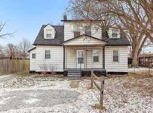 26330 Pattow St, Roseville, MI 48066