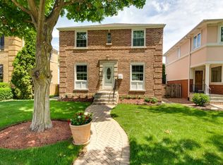 217 N Western Ave, Park Ridge, IL 60068