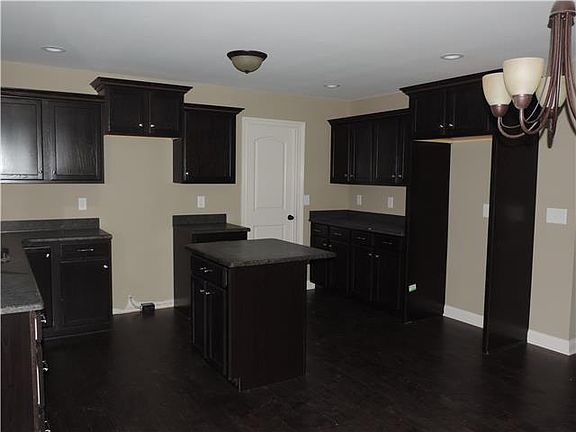 3rd image of 457 Summerhaven Lot 457