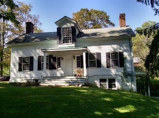 161 E Market St #1, Rhinebeck, NY 12572