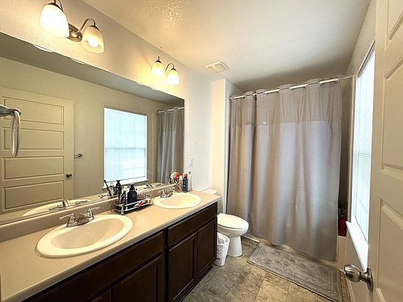 5th image of 2274 Stonefish Dr