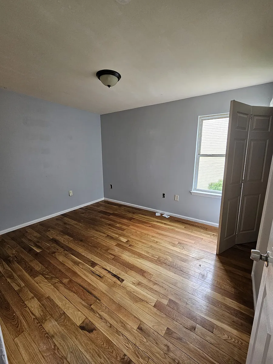 Building Photo - 317 S 18th St #1