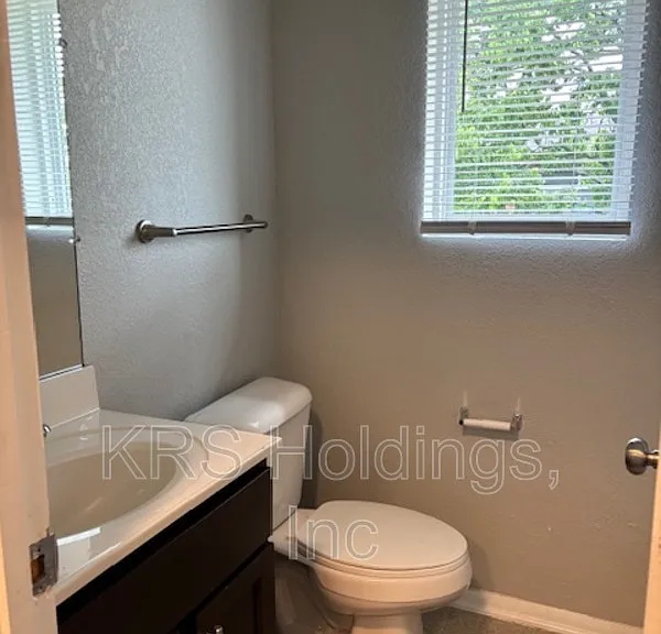 4329 Newsome Dr #B — Photo 7
