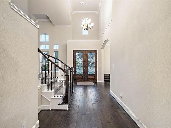 2nd image of 2318 Olive Heights Ct