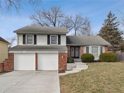 7920 Gillette St, Lenexa, KS, 66215