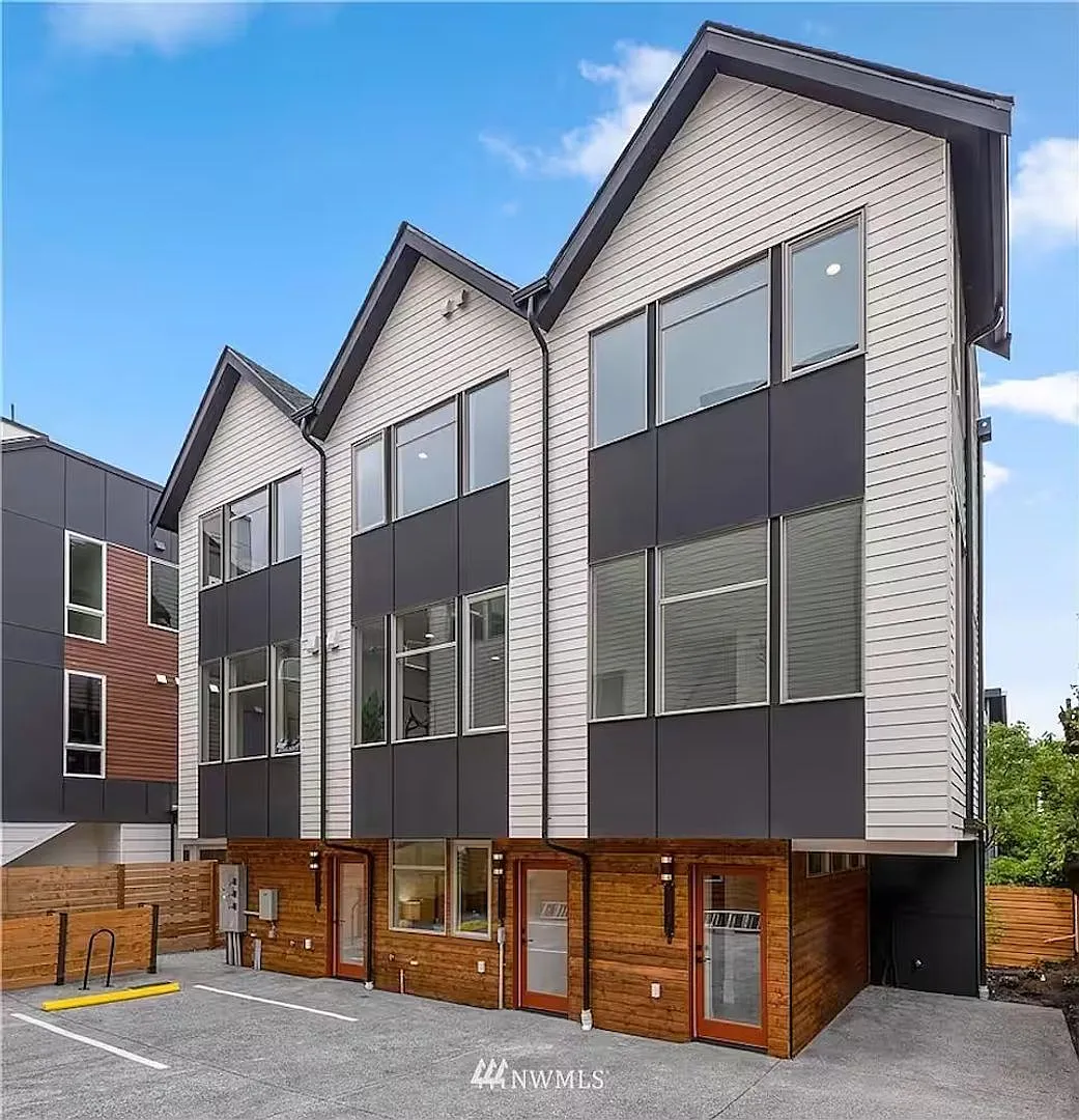 2Bd/2.5Ba Seattle Townhome — Photo 1