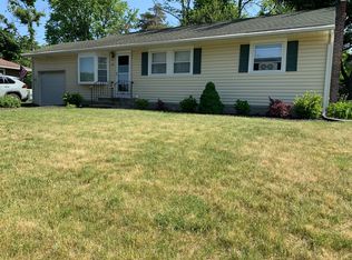 4 Frantone Ln, Loudonville, NY 12211
