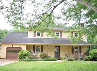 2665 Cedar St, Conover, NC 28613