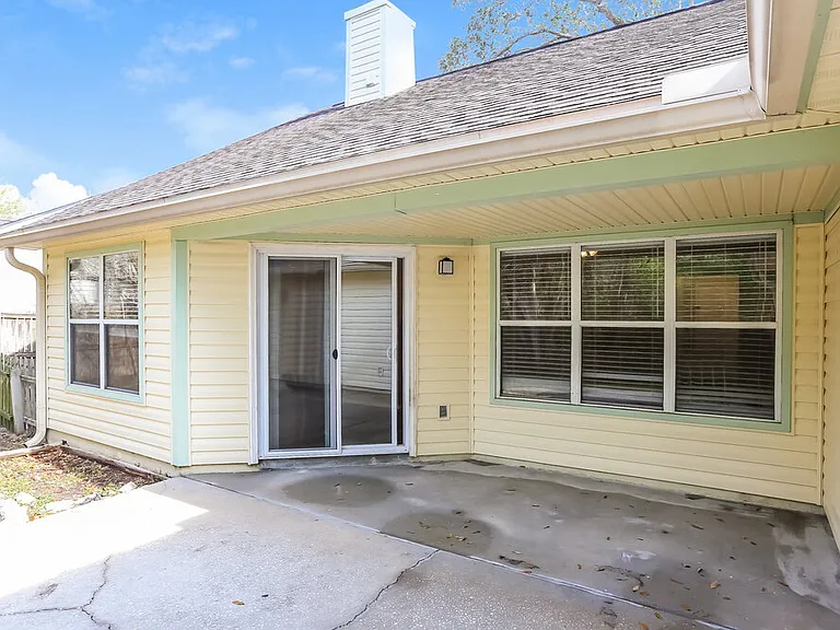 12755 Serenade Cir N — Photo 18