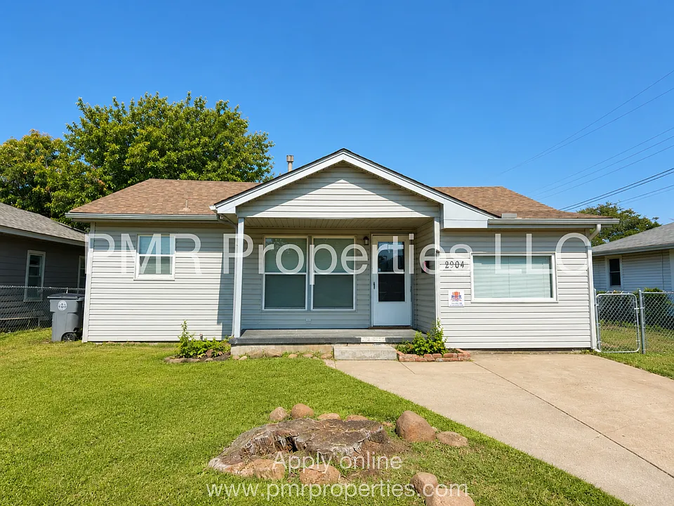 2904 NW 19th St
