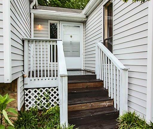 4th image of 6490 Chickasaw Dr