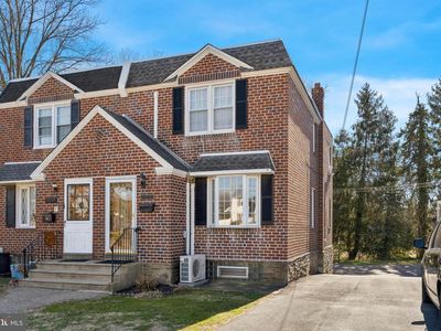 2012 Murray St, Philadelphia, PA, 19115