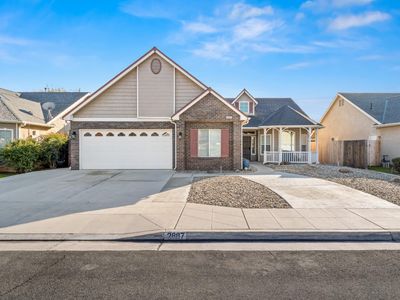 2887 E Christopher Dr, Fresno, CA, 93720