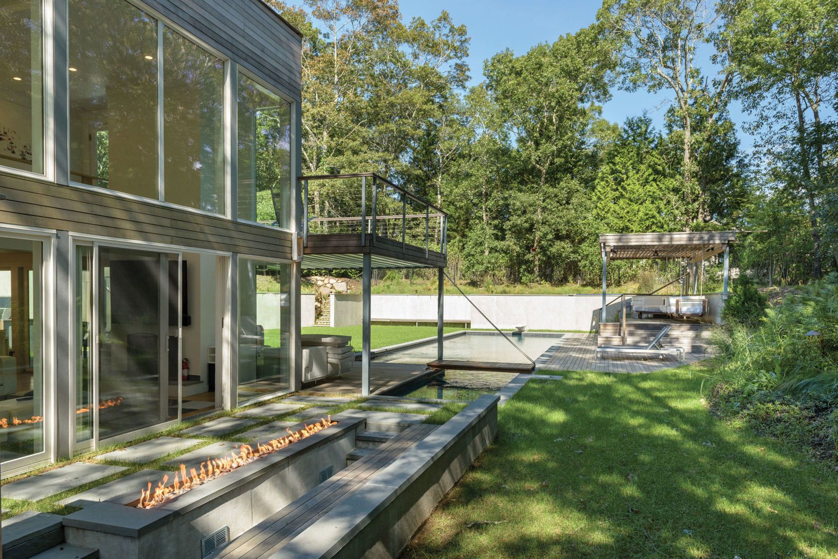  Outdoor Built-in Fire Pit