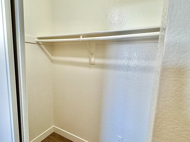 6714 Troost Ave #O — Photo 17