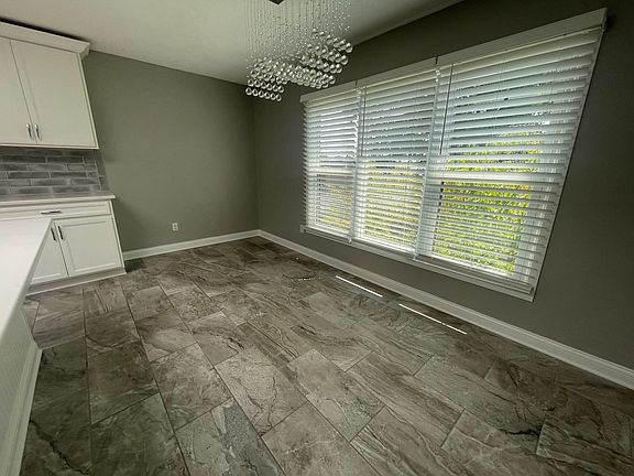 3rd image of 5601 Goodhue Dr #202E