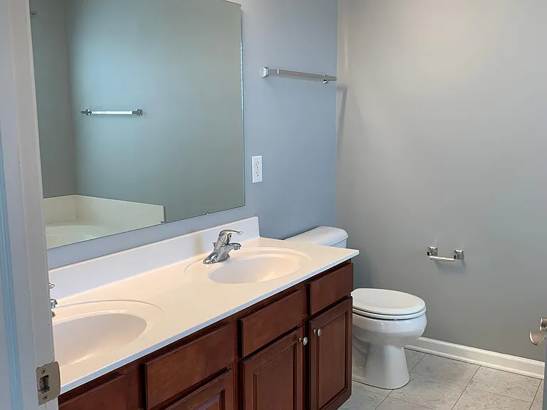 5565 Trammel Ct — Photo 19