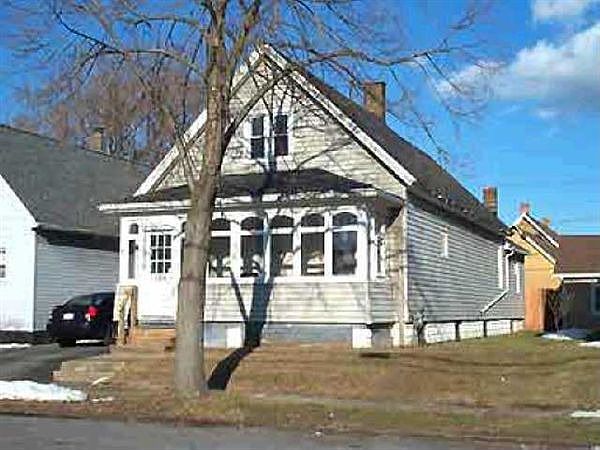 Hague St 186 Front