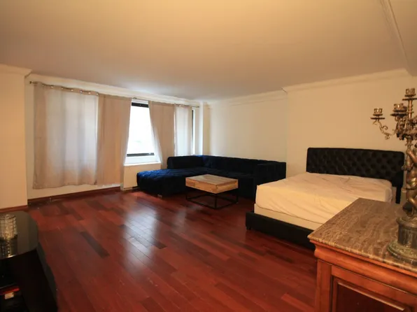 116 Central Park South 6G image 1 of 6