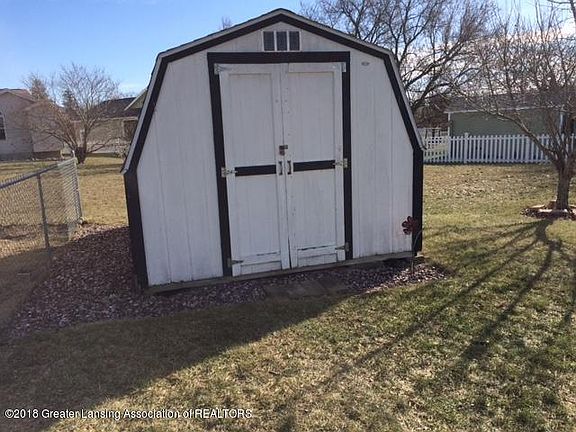 4th image of 1281 Porter Dr