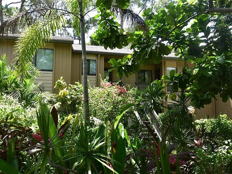1720 Glenhouse Dr #GL427 — Photo 1