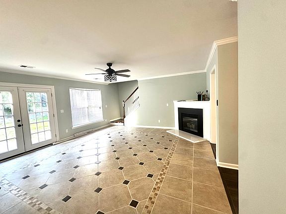 4th image of 416 Buttonbush Ct