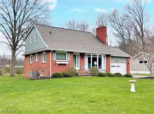 219 Dunbar Rd, Tallmadge, OH 44278