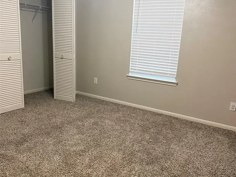 18919 Ayston Dr — Photo 19