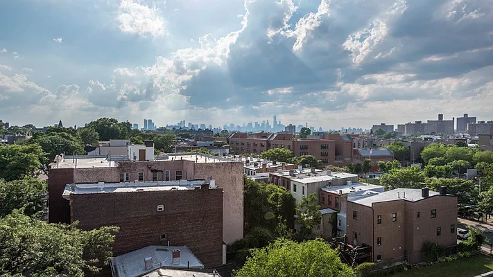 Rented by Nooklyn NYC LLC | media 31