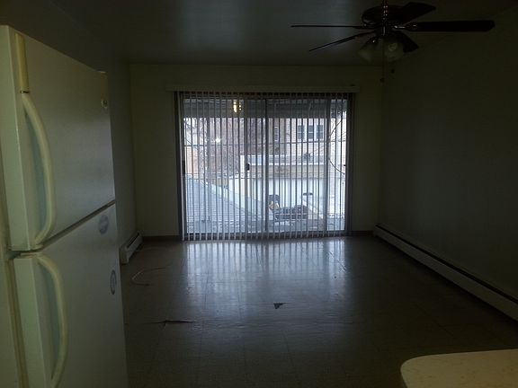 3rd image of 5643 W Higgins Avenue # Fl 2nd